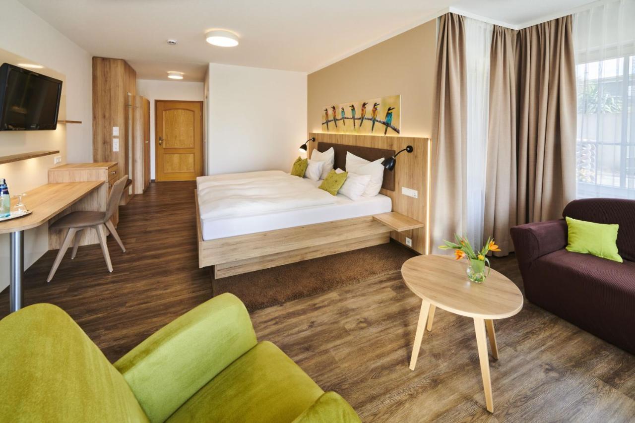Kreuz-Post Hotel-Restaurant-Spa Vogtsburg Ngoại thất bức ảnh